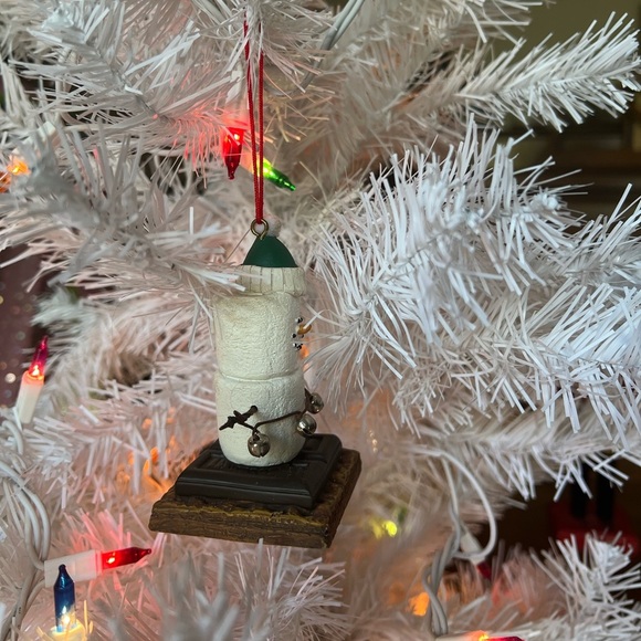 The Original S'mores Christmas
Tree Ornament - Picture 3 of 5